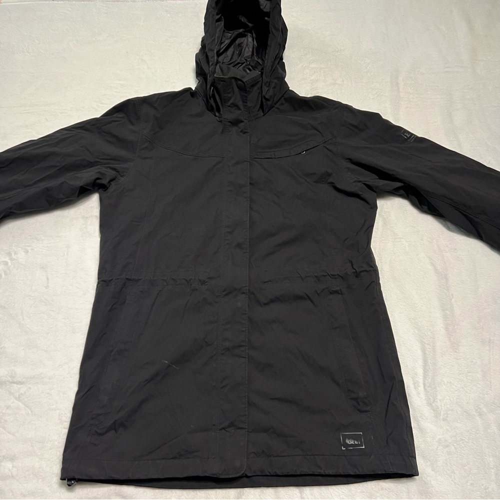 REI Belltown Women’s Rain Jacket Size Small - Picture 4 of 8